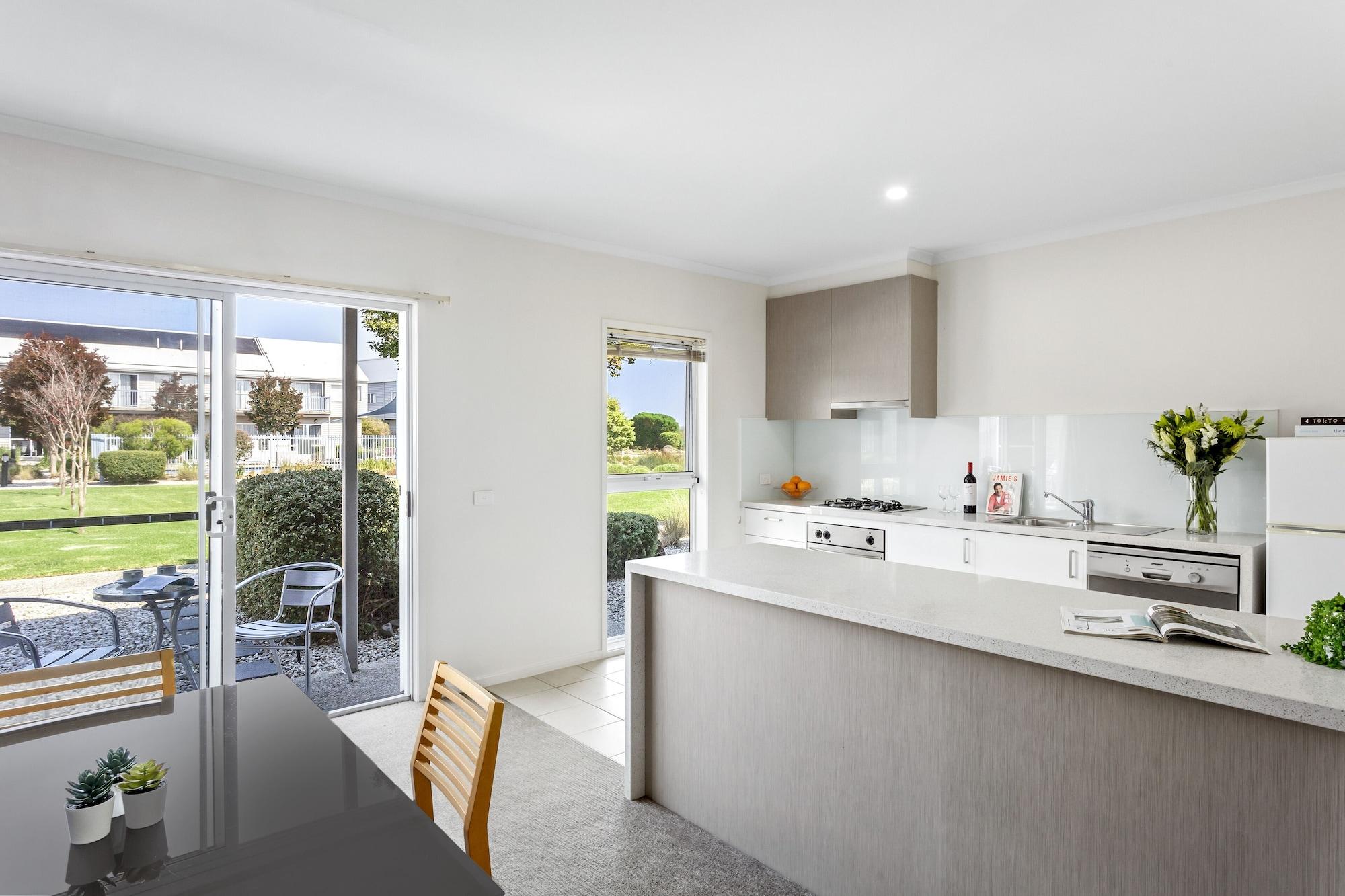 Quest Williamstown North Aparthotel Екстериор снимка