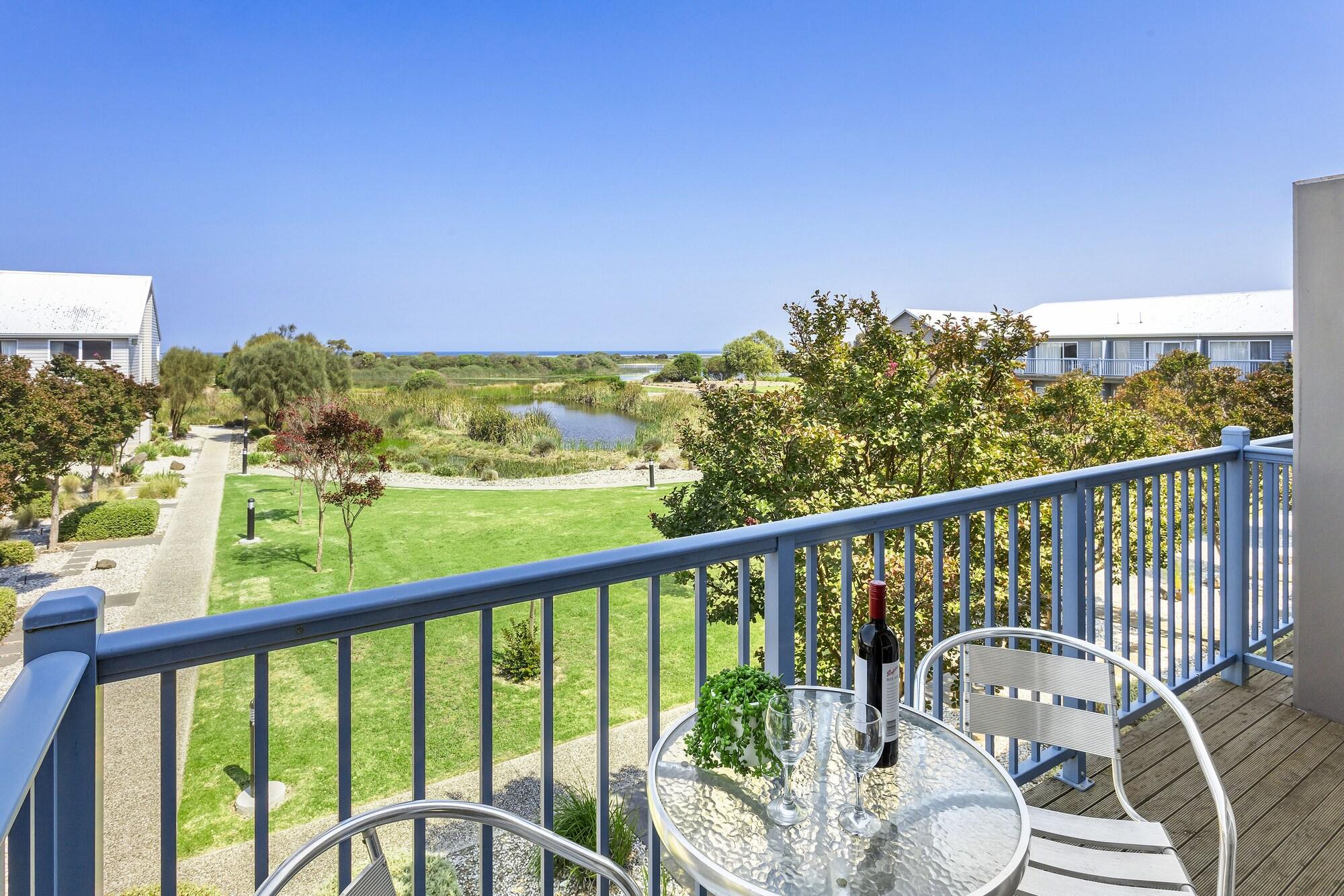 Quest Williamstown North Aparthotel Екстериор снимка