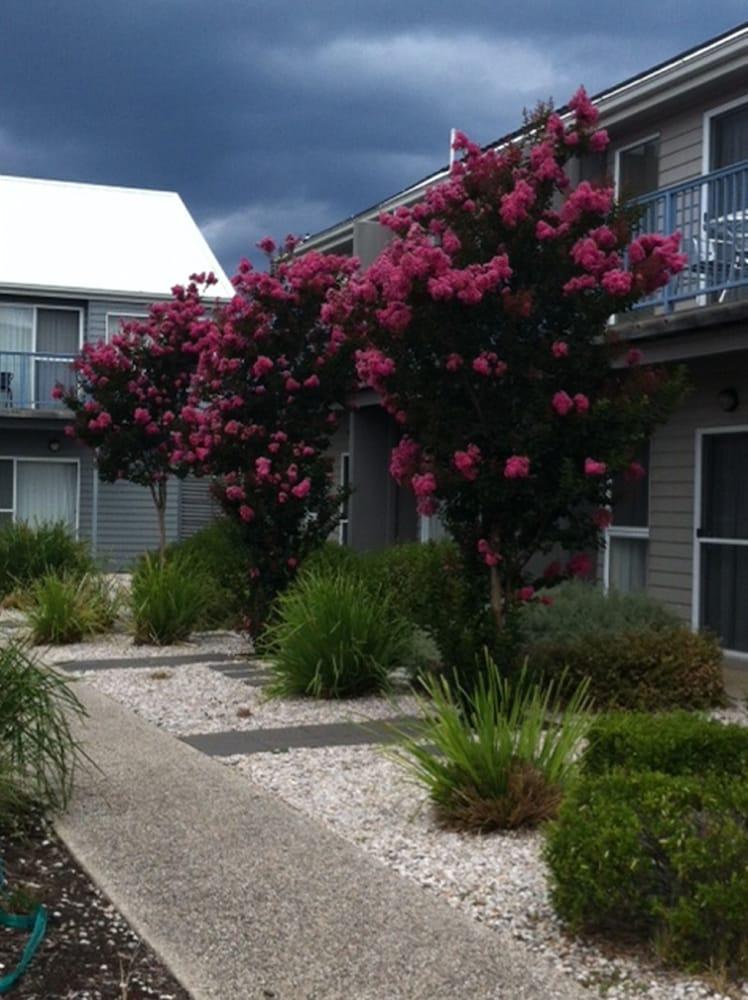 Quest Williamstown North Aparthotel Екстериор снимка