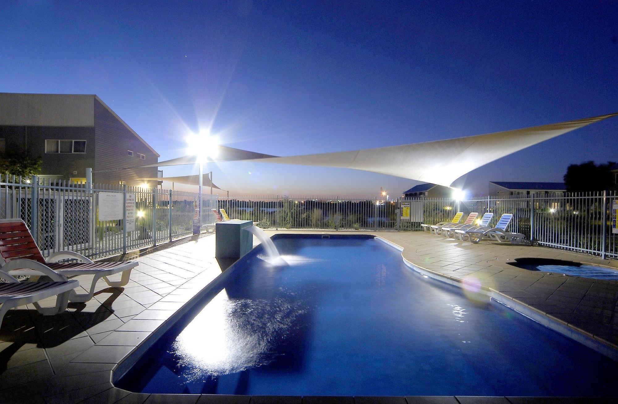 Quest Williamstown North Aparthotel Екстериор снимка